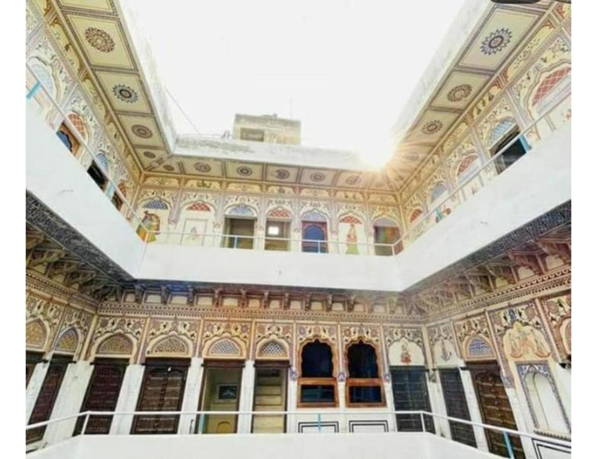 Апартаменти Singhasan Haveli, Мандава Екстер'єр фото